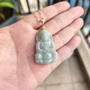 Guanyin Pendant Authentic Guanyin Buddha Jadeite Jade Pendant Necklace Natural Burmese Grade A
