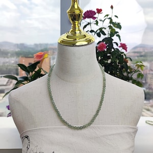 Green Serpentine Beaded Necklace: Natural Jade Style (55cm)