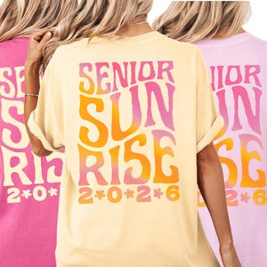 Camiseta Comfort Colors Senior Sunrise Clase de 2027 2026 Camiseta Senior Sunrise Camisetas Estética para Graduados Rosa Mantequilla Amarillo