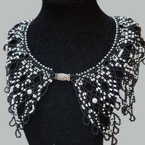Vintage Black Beaded Lace Collar Necklace – Handmade Gothic Beadwork – Faux Pearl Accents – Statement Jewelry – Victorian Style