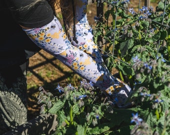 Farmer's Defense - Farmer's Sleeve Save the Bee's Lavender Garden Gloves