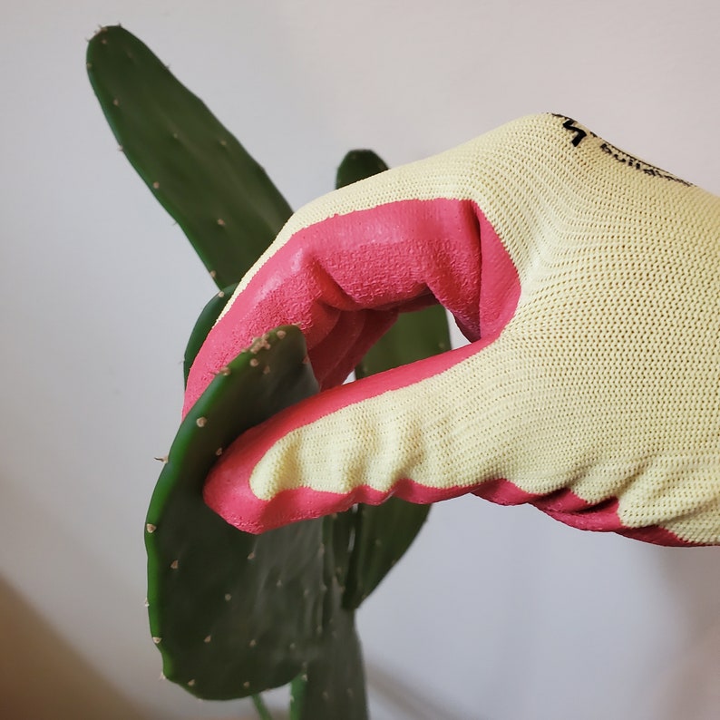 Ultra Touch Pink and Yellow Glove The Weeder, Good for Prickly Plants
100% Machine Washable

Weeder Features
- Latex Coated Breathable Shell
- Superior Finger Sensitivity 
- Perfect Grift, Wet Or Dry