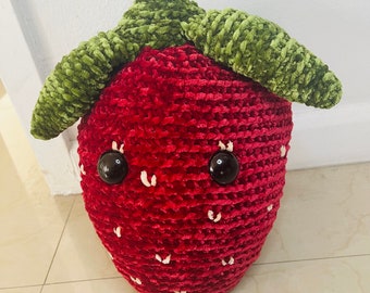 Grote aardbei gehaakte pluche