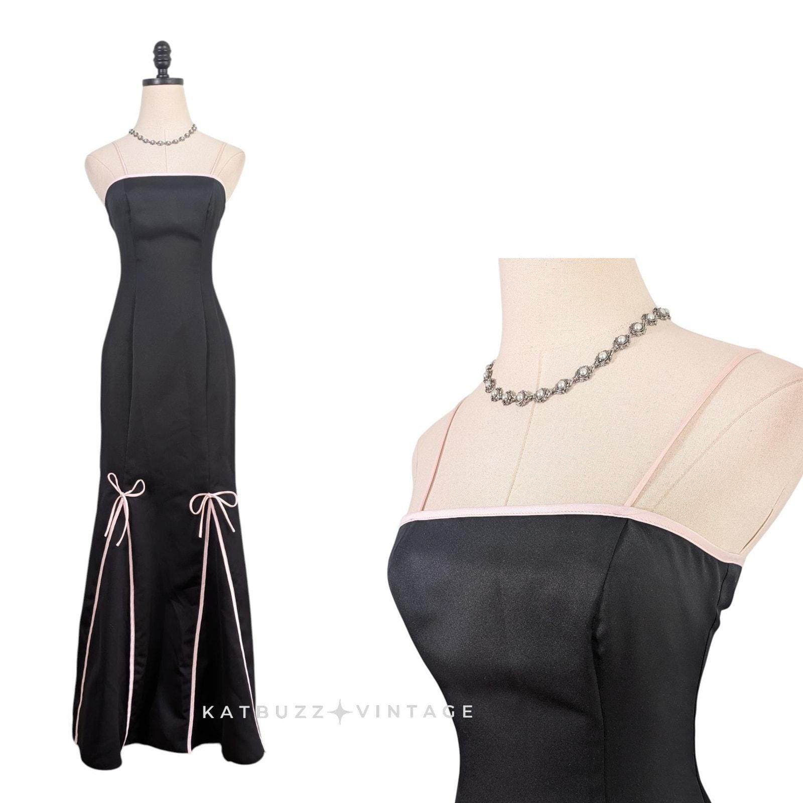 crepe midi dress with sleeves Seraphina Crepe Midi Dress