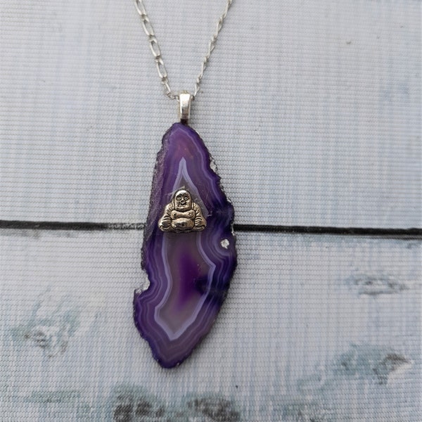 Pendentif tranche d'Agate violette, pendentif Bouddha 5 cm