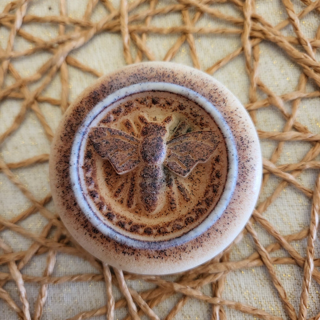 Vanilla Bean Cocoa Butter Lotion Bar. With All Natural Ingredients