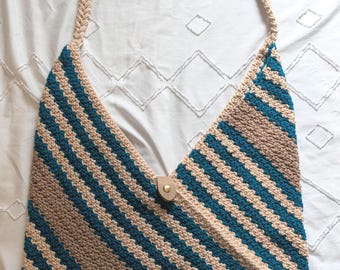 Crochet crossbody bag