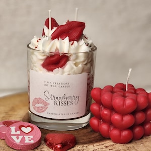 Strawberries and Champagne Soy Wax Candle, Handmade Gift for Valentines Day, Birthday Present, Cotton Wick