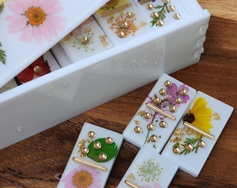 Resin Dominos, Dried Flowers Domino Set, Resin Art, Game Night, Family Games, Home Décor