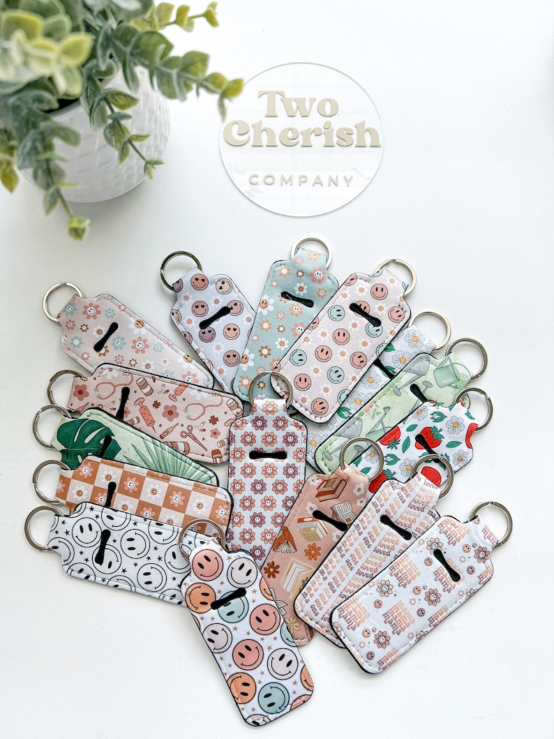 Keep your lip balm close and never lose it again with this cute chapstick holder keychain.  neoprene keychain is perfect to carry your chapstick, lip balm, or lipstick on the go. It is a must-have accessory for anyone who loves convenience and style.