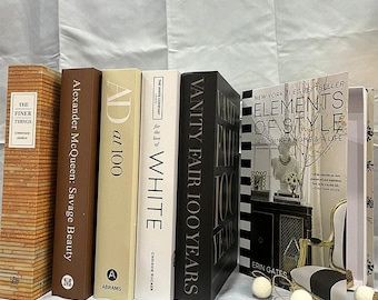 Dostosuj luksusowe fałszywe książki do dekoracji, otwierane symulacyjne przechowywanie książek, stolik kawowy z pudełkiem, wystrój domu Villa Hotelle Books, rekwizyty do strzelania