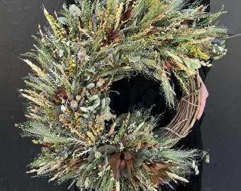 Large Dried Flower 16” Wreath