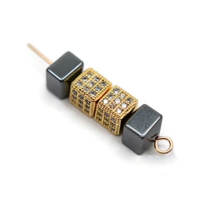 CZ Micro Pave Square Spacer Beads 6 mm, Koraliki w kształcie sześcianu do bransoletek, naszyjników, kolczyków, Kwadratowe koraliki Micro Pave, Zawieszki do bransoletek dla mężczyzn, 1 szt.