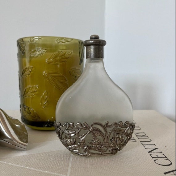 Vintage Silvestri Frosted Glass Perfume Bottle - image 1