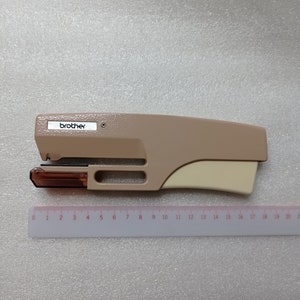Perforateur pour carte perforée