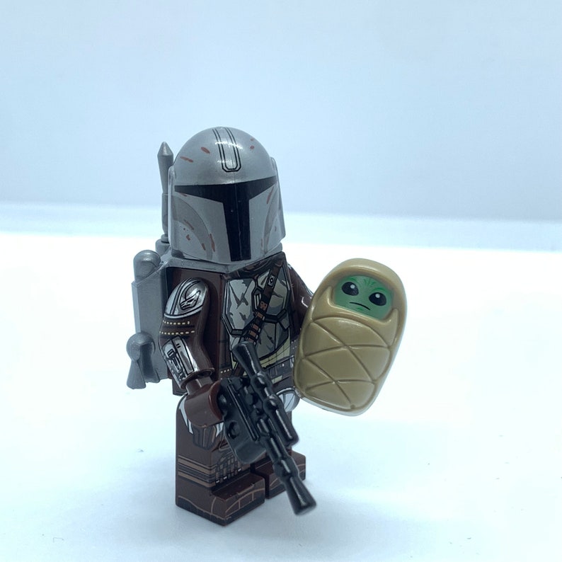 The Mandalorian and Baby Yoda Star Wars Minifigures Din Djarin Etsy
