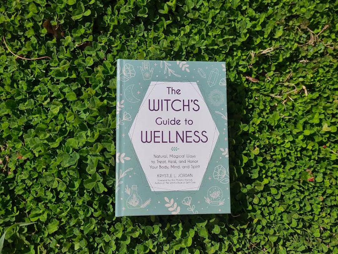 The Witch's Guide to Wellness - Etsy