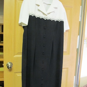 pre-owned Dressbarn women dress size 16