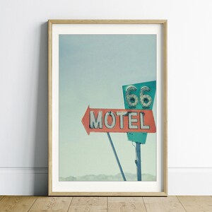 Vintage Motel Sign Download, Retro Wall Art Printable, Rustic Home Decor Wall Art, Instant Download Wall Art, Retro Digital Download