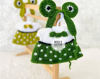 Gestricktes Plüschtier Häschen Outfit – Häschen (22-23 cm)