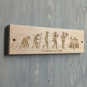 Letrero de madera maciza grabado "Evolución de papá" - Personalizado - 30 cm - Regalo para el Día del Padre