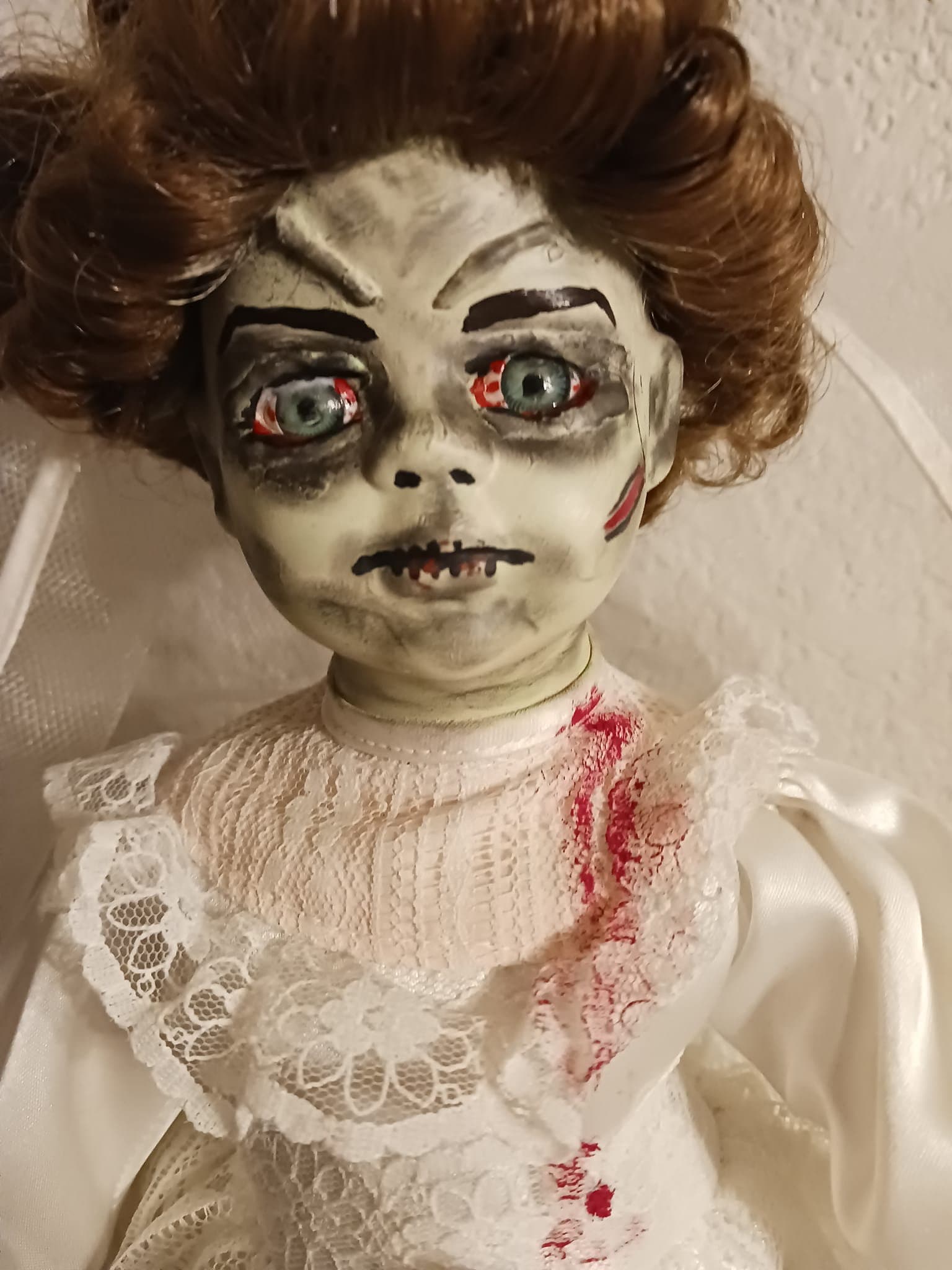 Possessed Bride Porcelain Doll Emily OOAK - Etsy display picture 1
