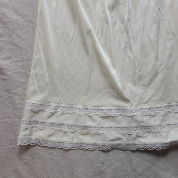 Vintage 60s 70s cream slip skirt lingerie lace - image 3