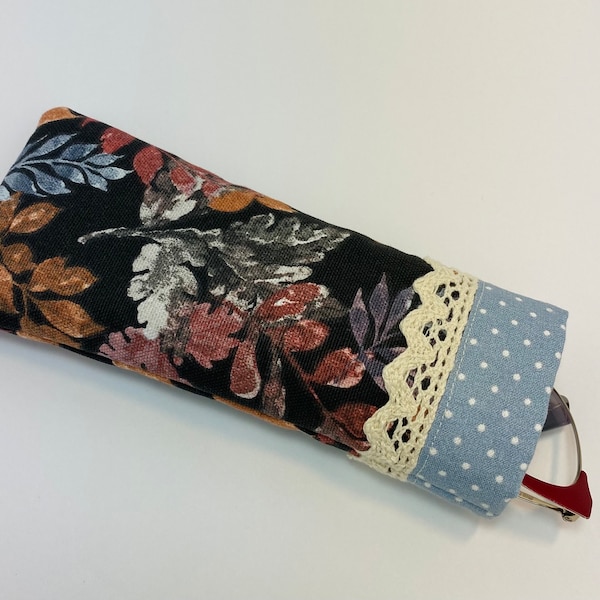 Duc canvass Slip-in soft padded eyeglass case with crochet lace feature. Beautiful Floral print