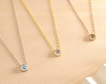 Collar personalizado de piedra de nacimiento, collar familiar para la abuela, joyas de madres, regalo para ella, collar de piedra de nacimiento, joyería de piedra de nacimiento