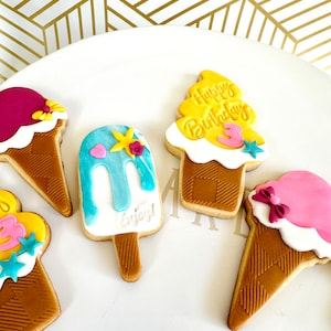 Ice cream birthday cookies.