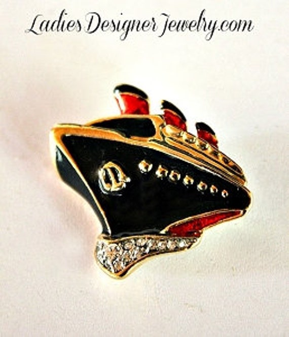 Titanic brooch clearance