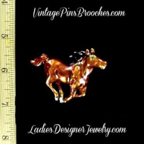 Broche Vintage En Forme De Cheval Couleur Dorée - Occasion