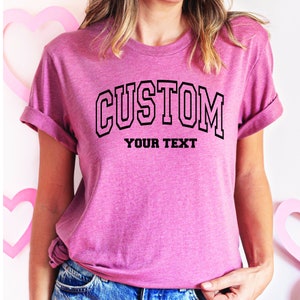 Camiseta personalizada com letras da faculdade, camiseta da faculdade, camiseta vintage com letras da faculdade: estilo clássico do campus, camiseta personalizada com letras da faculdade