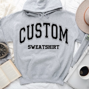 Sudadera universitaria con cita personalizada, sudadera personalizada, texto personalizado, sudadera retro, sudadera con letras universitarias personalizadas