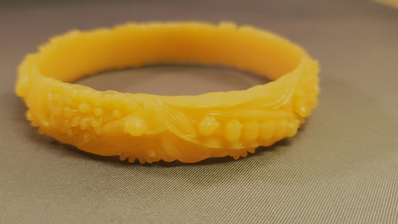 Vintage celluloid type bangle bracelet. - image 2