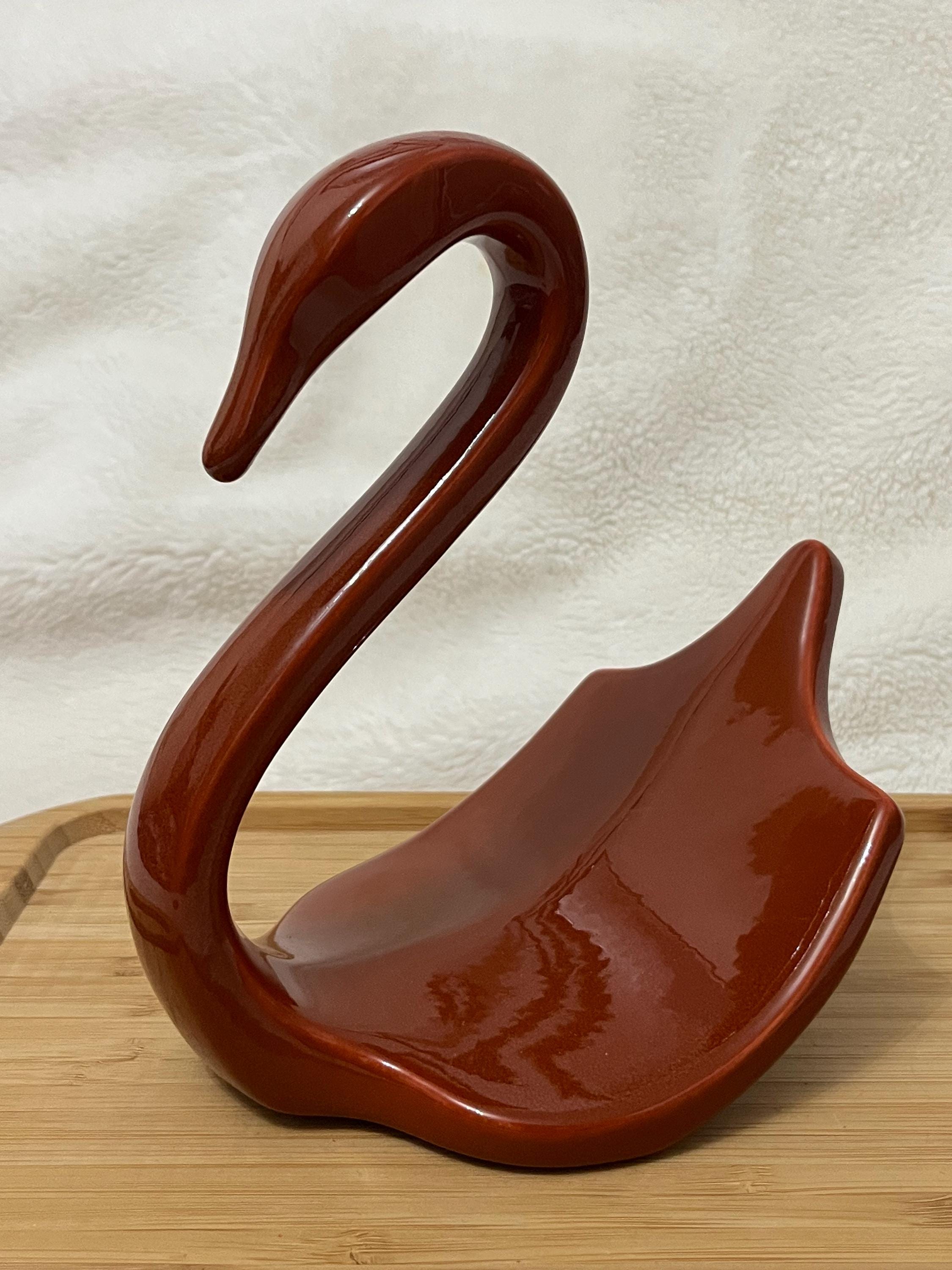 70s セラミック ニワトリハンガー VOHANN of CALF. Vintage Ceramic Chicken or Hen on Nest. Hole in Back of Hen