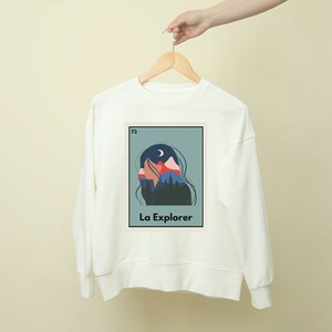 Sudadera de cartas de lotería La Explorer, Bingo mexicano, Juego de cartas hispano, Lotería moderna, Viajes, Viajero, Explorar