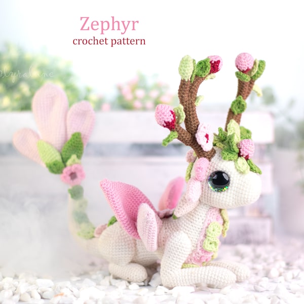 Modello all'uncinetto: Zephyr, il drago in fiore di ciliegio, modello Amigurumi di LyraLuneDesigns • PDF termini americani