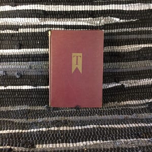 Banner by the Wayside, a Fair, mid 20th Century Novel