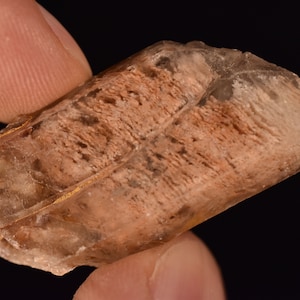AMPHIBOLE CUARZO Cristal 4,3 cm 14,5 g Espécimen de cristal natural en bruto Fabricación de joyas