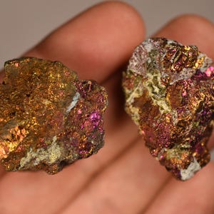 2 PEACOCK ORE Crystals 3cm 44.6g Natural Rough Specimens