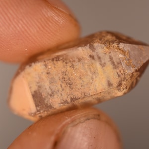 DT LITHIUM QUARTZ Crystal 2.7cm 4.3g Double Terminated Natural