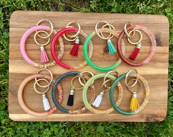 Keychain Wristlet | Keychain Bracelet | Bangle Key ring | Monogram | Bracelet Key Ring | Holder for Keys | Gifts for her | Wristlet KeyChain