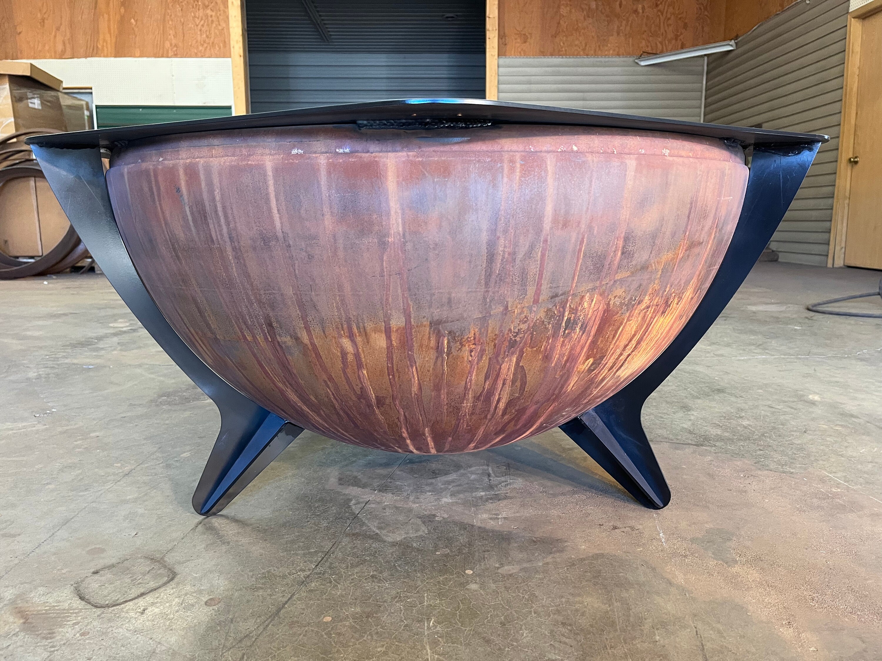 44 Inch Cauldron Fire Pit: Handmade Heavy Duty Steel, Modern Outdoor Firepit  - Etsy, image size:3000x2250