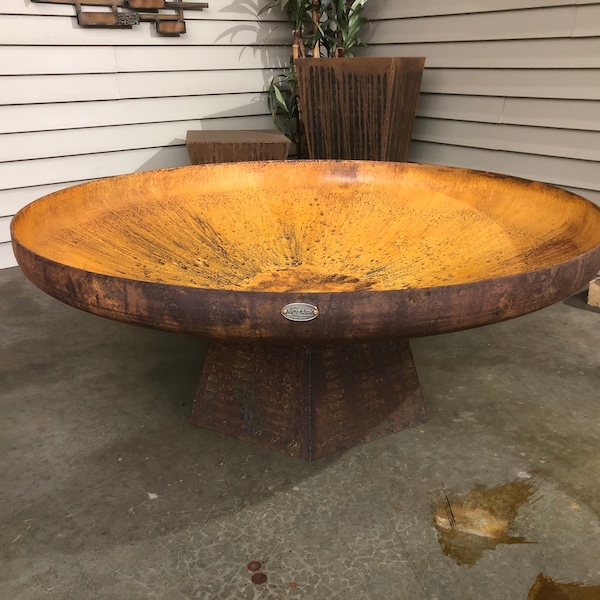48 Inch Steel Fire Pit: Heavy Duty Hexagon Base