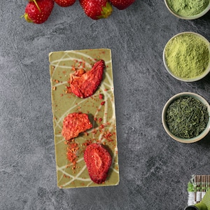 Matcha Strawberry Bar | Belgian White Chocolate with Green Tea