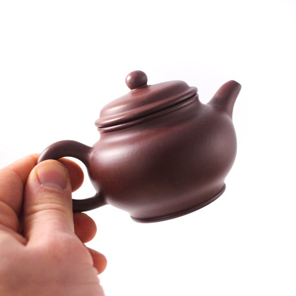 Yixing Tea Pot 130ml | Xi Shi, Hei Jin Gang Clay