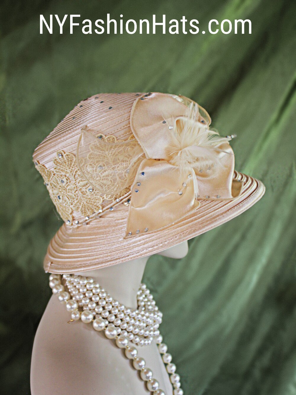 Women display picture 3