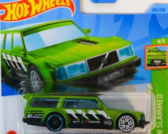 Hotwheels volvo 240 drift wagon