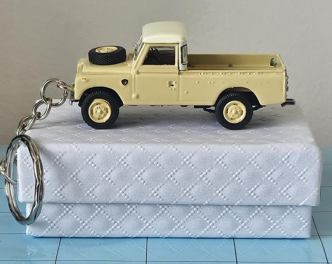 Land Rover Series III Keyring Gift Pack Free Boxed Shipping - Etsy